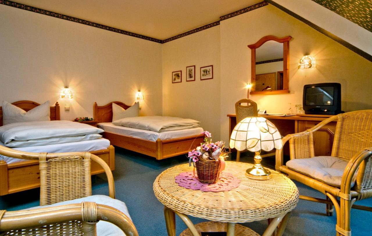 Hotel Am Grudenberg Хальберштадт Экстерьер фото
